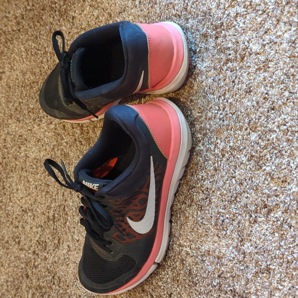 Nike Flex Running Shoes Size 7.5 - image 2